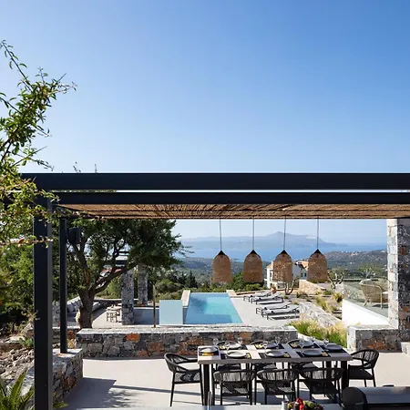 Villa Zenora