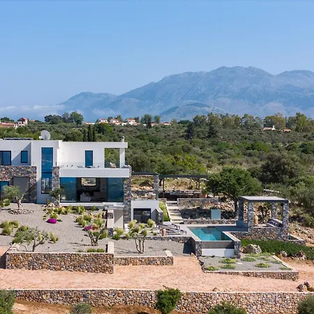 Zenora Villa *